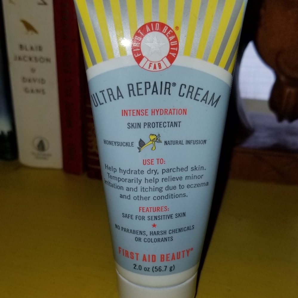 First Aid Ultra Repair